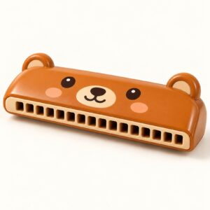 Bear face harmonica with sixteen holes